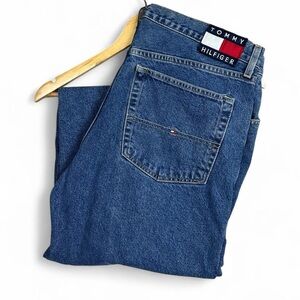 Tommy Hilfiger Men’s Classic Blue Denim Jeans